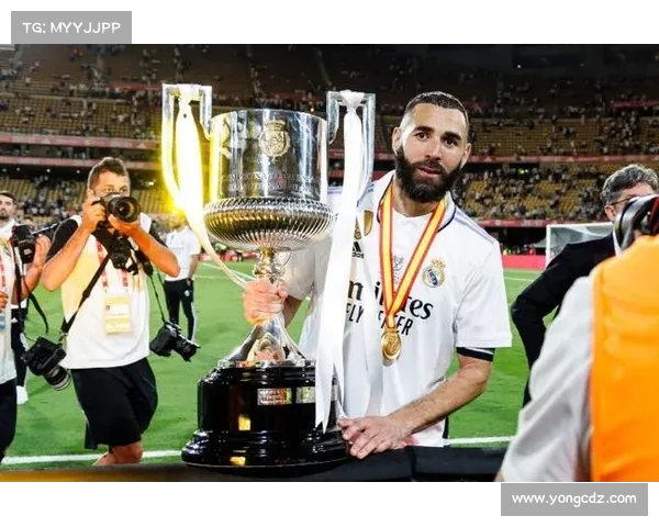 国王杯皇家马德里对阵赫塔菲本泽马梅开二度